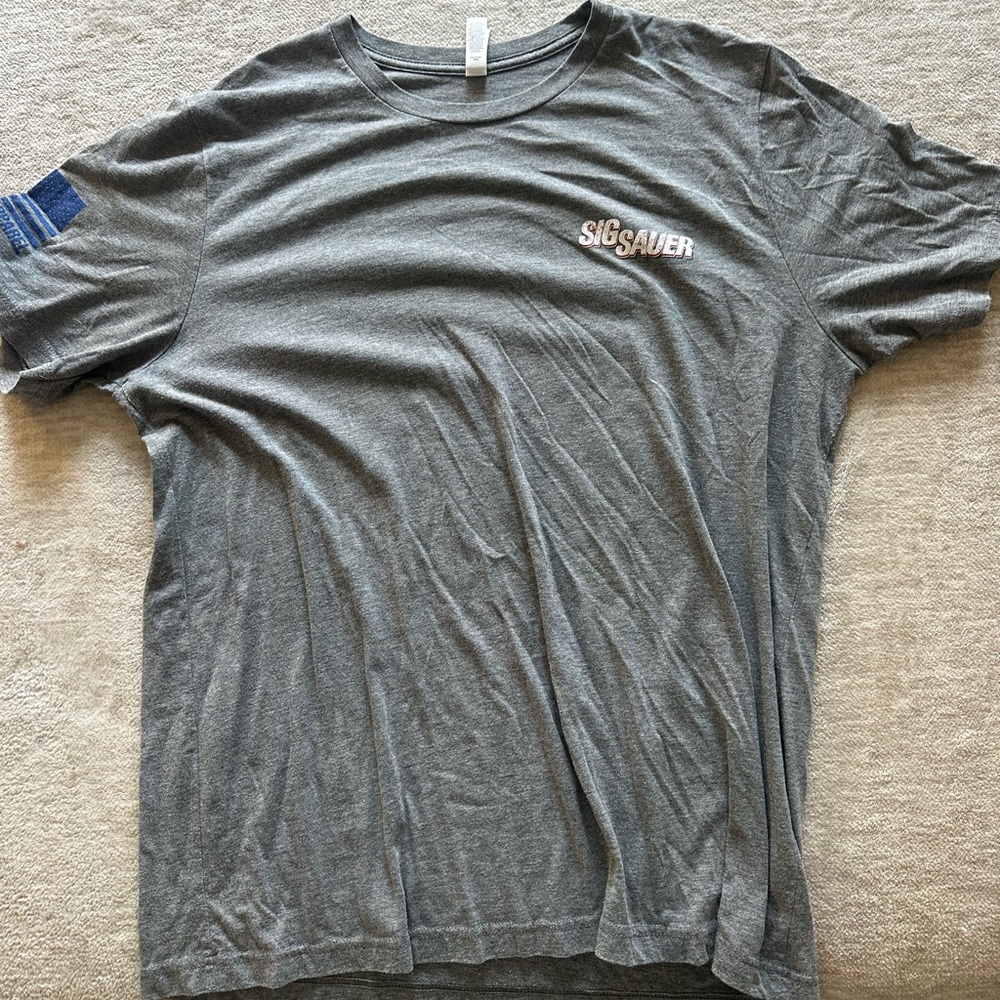 Gray Short Sleeve Crew Neck Tee